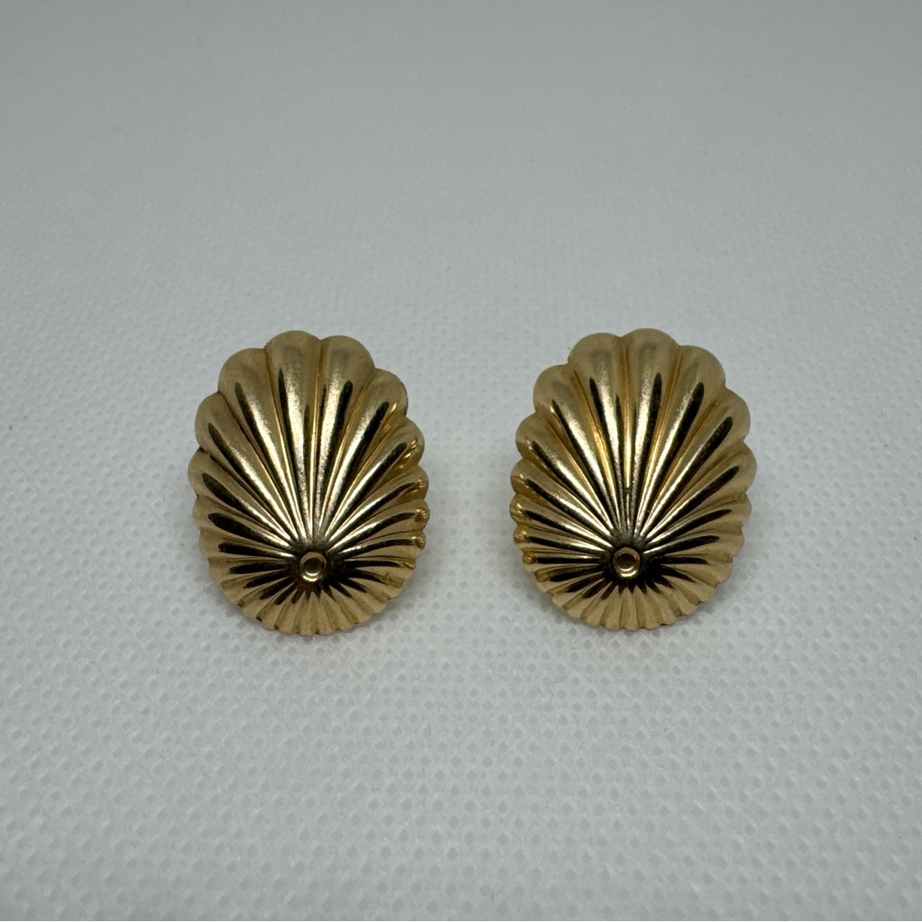 14k Yellow Gold Puffed Sea Shell Abstract Stud Earrings 2.95g Scallop No Backs